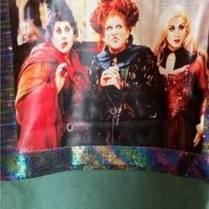 ISO:  QUEEN OF SPARKLES Hocus Pocus